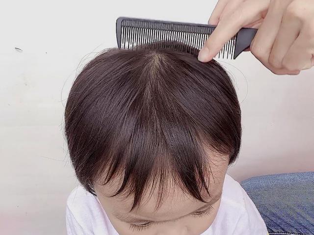 Làm tóc đẹp cho bé đón Tết chơi xuân: Xu hướng ngày càng phổ biến nhưng nguy hiểm khôn lường-5