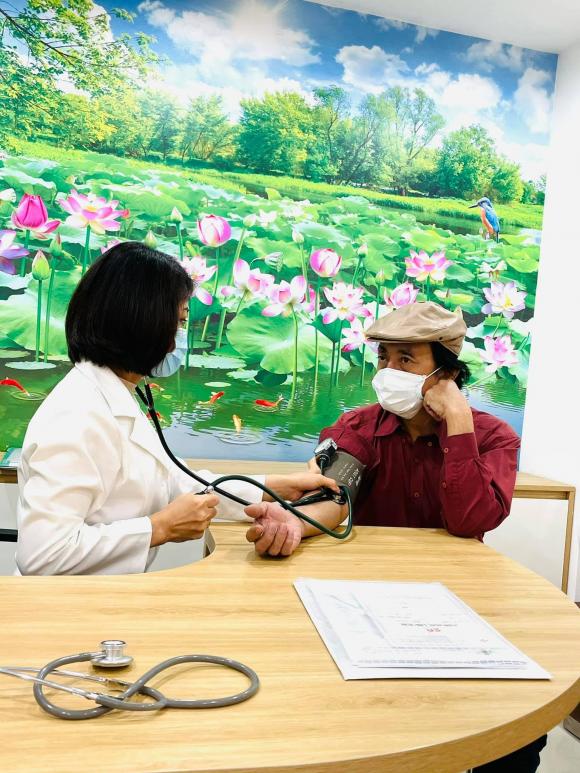 Nghệ sĩ Giang còi chấp nhận điều trị ung thư vòm họng nhưng với một điều kiện-4