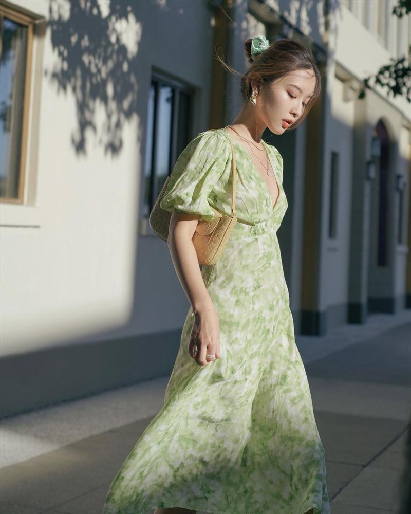 Chị em nhất định phải sắm 6 mẫu váy này để mặc đi đâu cũng hợp, diện Tết Tân Sửu lại càng xinh tươi tỏa sáng-10