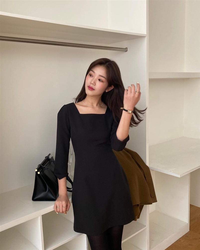 Chị em nhất định phải sắm 6 mẫu váy này để mặc đi đâu cũng hợp, diện Tết Tân Sửu lại càng xinh tươi tỏa sáng-16