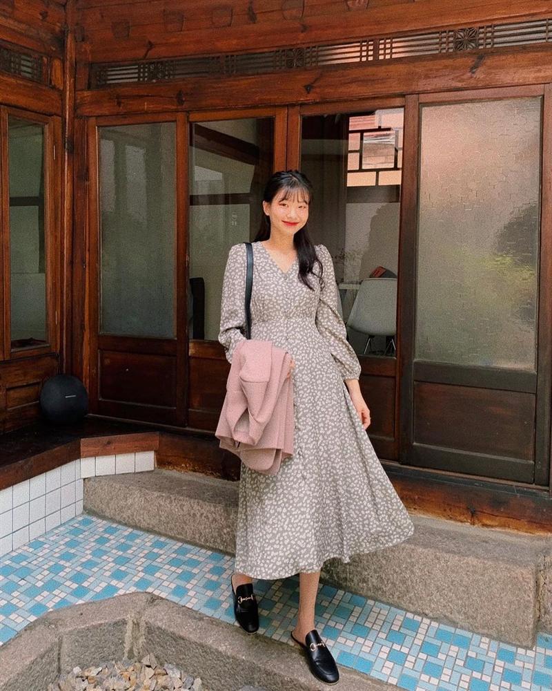 Chị em nhất định phải sắm 6 mẫu váy này để mặc đi đâu cũng hợp, diện Tết Tân Sửu lại càng xinh tươi tỏa sáng-7