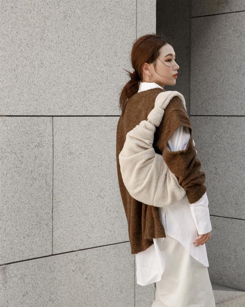 12 con giáp diện túi xách trong năm 2021: Chọn màu hợp tuổi để cả năm tiền tài rủng rỉnh, tình ái thăng hoa-2