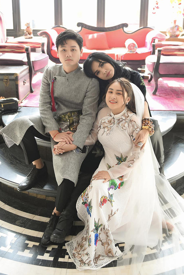 Hồng Nhung công khai sánh đôi bên bạn trai ngoại quốc, bạn trai bác sĩ có mặt trong đám cưới con gái Thanh Lam-5