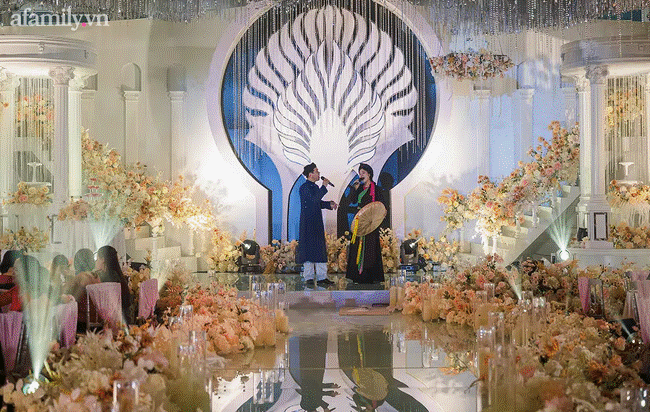 Đám cưới tiền tỷ ở Bắc Ninh: Dàn xe rước dâu gần 300 chiếc ô tô toàn Maybach, Lexus sang xịn song khoảnh khắc cô dâu lộ diện mới chất-10