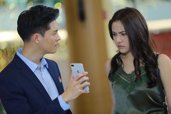 Chồng dắt đi ăn nhà hàng sang chảnh, vừa nhìn bác gái dọn vệ sinh tôi lập tức ly hôn-2