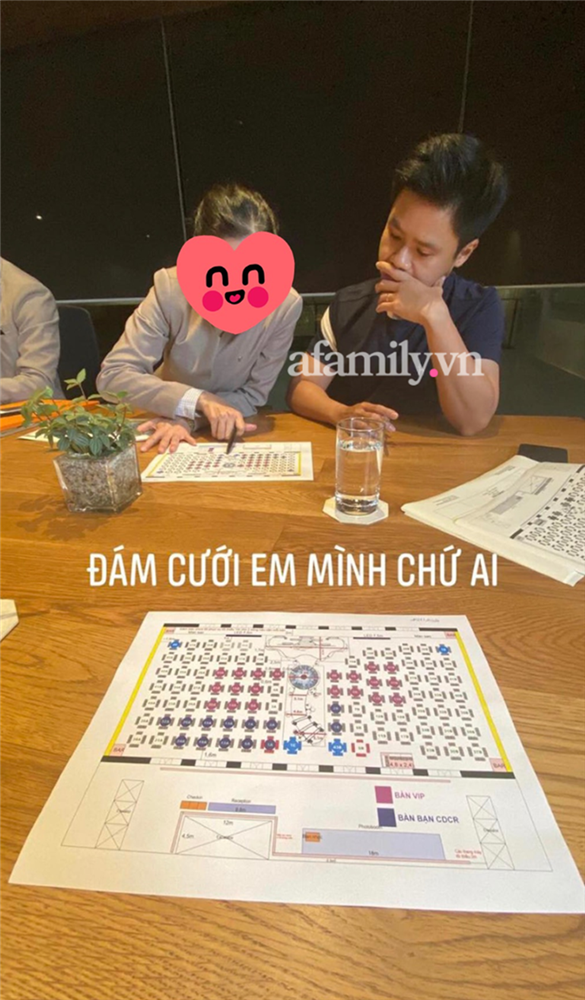Nhóm thiết kế vừa hé lộ bộ ảnh cưới của Phan Thành - Primmy Trương, thể hiện dấu ấn đám cưới hoành tráng của Sài Gòn-4