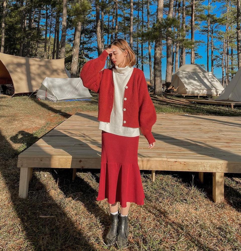 9 mẫu váy đỏ xinh ngất lại chẳng kén dáng, chị em tia gấp để Tết này diện lên ai cũng khen xinh-7