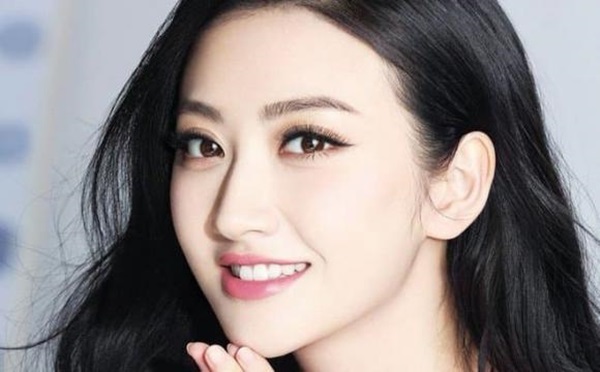 Phụ nữ có nét quý tướng này, trời sinh là ‘mệnh phụ phu nhân’, hậu vận giàu có viên mãn không ai sánh bằng-1