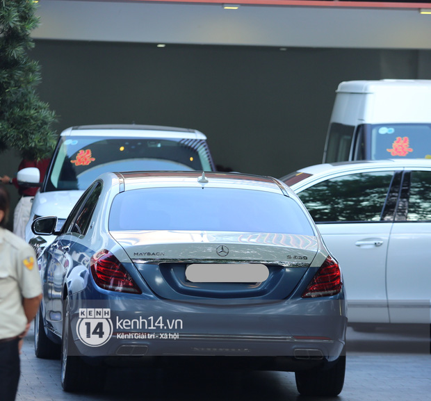 Rolls-Royce, McLaren, Maybach và dàn siêu xe của Phan Thành đồng loạt dán chữ hỷ chuẩn bị rước dâu-8