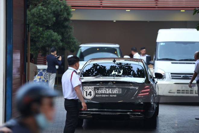 Rolls-Royce, McLaren, Maybach và dàn siêu xe của Phan Thành đồng loạt dán chữ hỷ chuẩn bị rước dâu-6