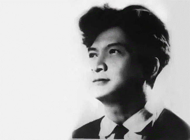 Chuyện tình nhà thơ Chế Lan Viên: Ngày ly hôn, lời cuối cùng nhắn nhủ vợ là 4 câu thơ khiến ai nấy sửng sốt và hành động đặc biệt của bà vợ hai sau khi chồng qua đời!-4