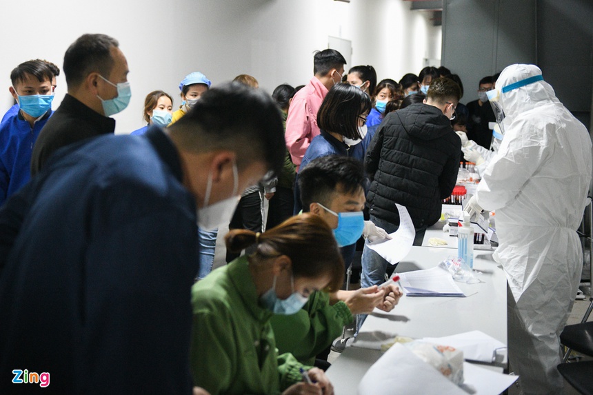 Xét nghiệm hơn 2.000 công nhân Công ty Poyun trong đêm-5