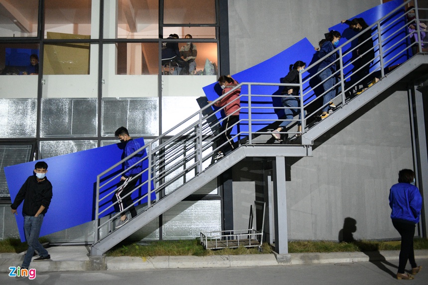 Xét nghiệm hơn 2.000 công nhân Công ty Poyun trong đêm-11