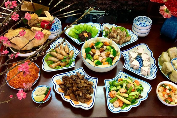 Salad ức gà kiểu Thái chống ngấy ngày Tết-2