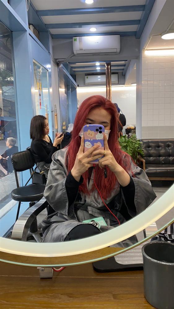 Đi nhuộm tóc giá 3,5 triệu tại một Salon có tiếng, cô nàng này nhận lại được mái tóc xơ nhũn và sự ức chế vô cùng-4