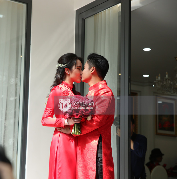 Biểu cảm trái ngược của thiếu gia Phan Thành trước và sau khi rước dâu: Ai lấy vợ rồi mới hiểu!-11