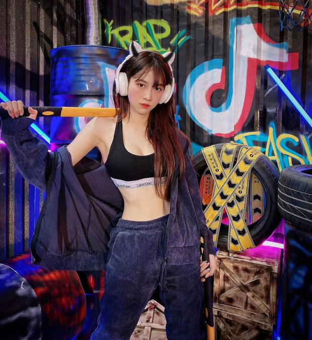 Khoảnh khắc Lê Bống, Phí Phương Anh và Trần Thanh Tâm hội tụ: Chưa biết ai xinh hơn nhưng thị phi thì cả rổ-2