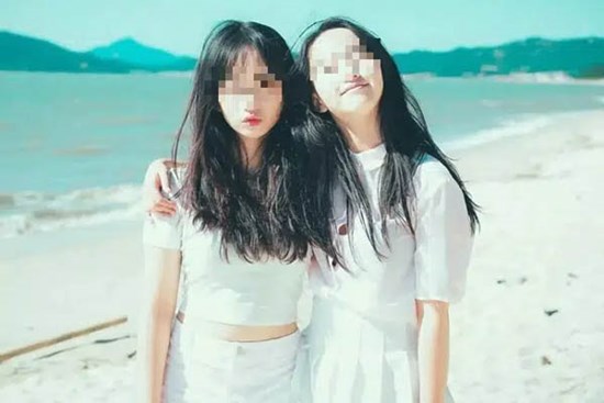 Đưa bạn thân về nhà rồi thấy hành vi kỳ lạ của đối phương, nữ sinh bàng hoàng phát hiện âm mưu thâm sâu khôn lường của cô bạn