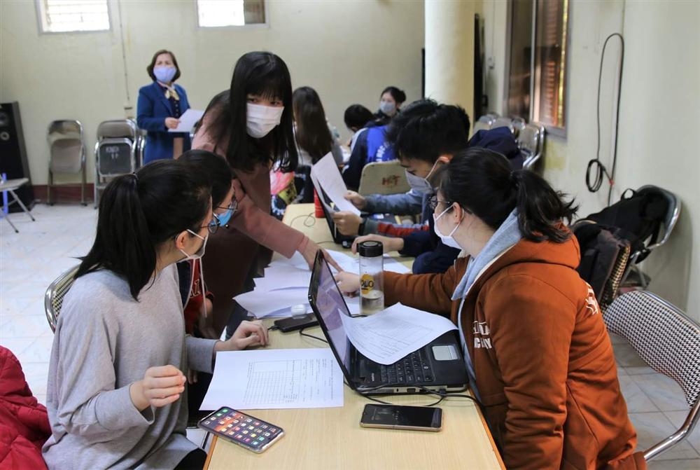 Đội truy vết đặc biệt săn COVID-19 giữa tâm dịch-1