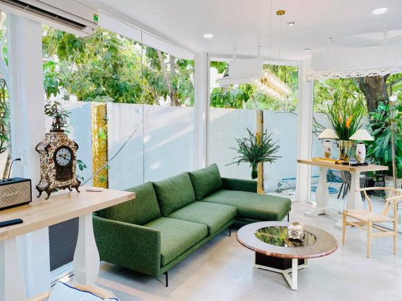 Tình tin đồn của Bích Phương - Shark Khoa khoe full ảnh trong nhà riêng dịp cận Tết-7