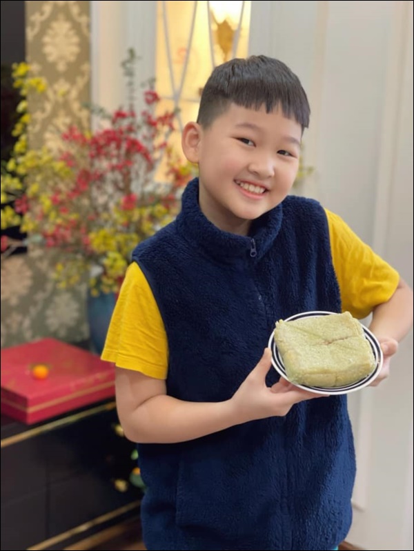 Con trai Bảo Thanh gói bánh chưng siêu khéo, mẹ đã đưa&nbsp;tiêu chuẩn tuyển con dâu rồi đây!-3