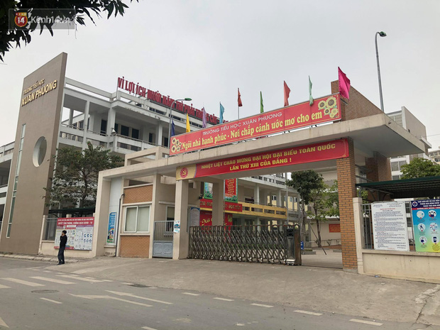 Hà Nội: Một học sinh lớp 3 nghi nhiễm Covid-19, cả lớp đi cách ly tập trung, quận họp khẩn trong đêm-1