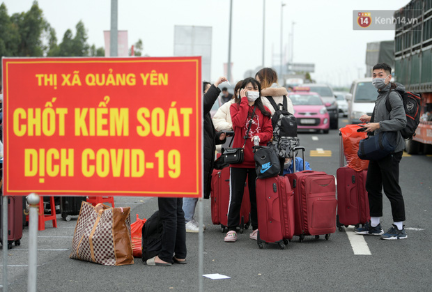 Sinh viên hối hả trở về Quảng Ninh: Không lo giãn cách xã hội chỉ cần được ăn Tết cùng gia đình-9