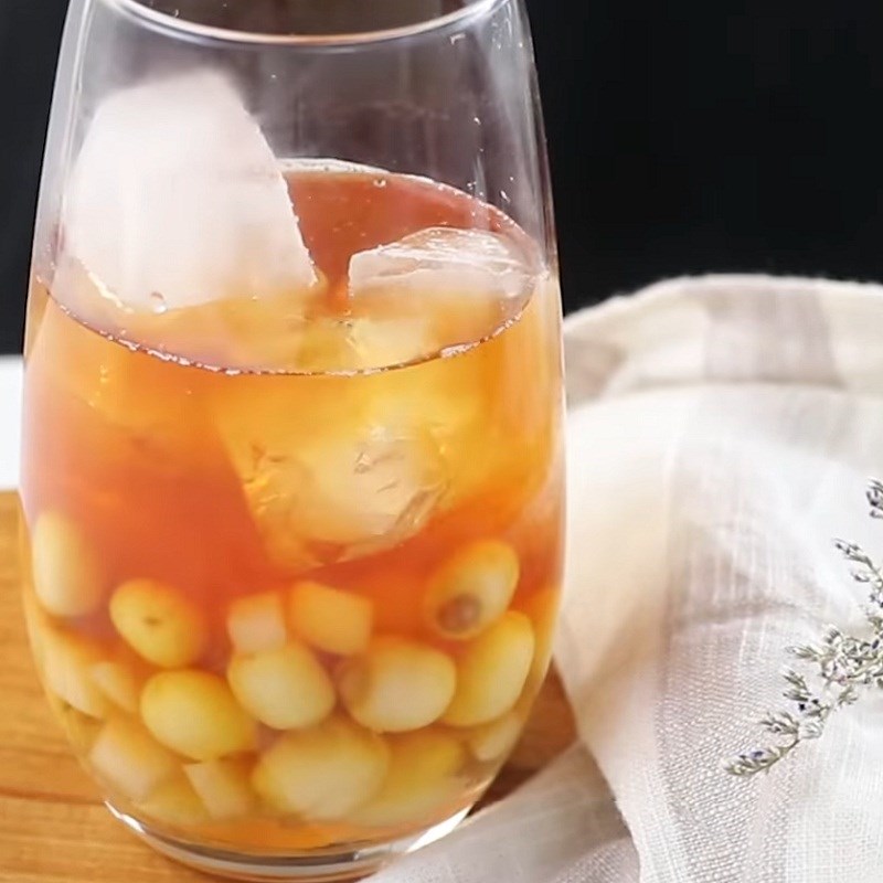 Mách chị em cách làm trà sen phủ kem ngon hơn cả đồ bán sẵn, đảm bảo ai thử cũng phải trầm trồ!-10