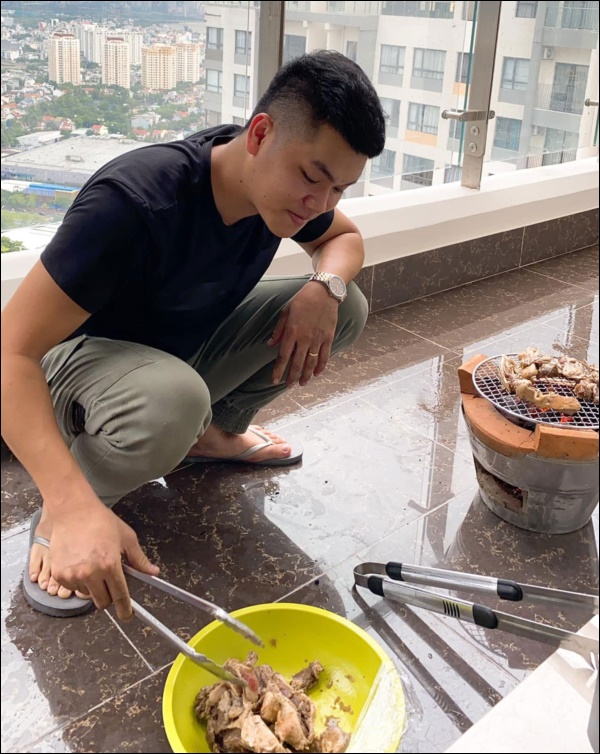 Chồng trẻ Lê Phương nấu ăn&nbsp;ngày càng lên tay, món bánh mì xíu mại đãi vợ con xuất sắc khiến chị em ào ào xin công thức-6