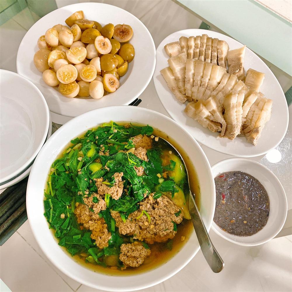 Chồng trẻ Lê Phương nấu ăn&nbsp;ngày càng lên tay, món bánh mì xíu mại đãi vợ con xuất sắc khiến chị em ào ào xin công thức-11