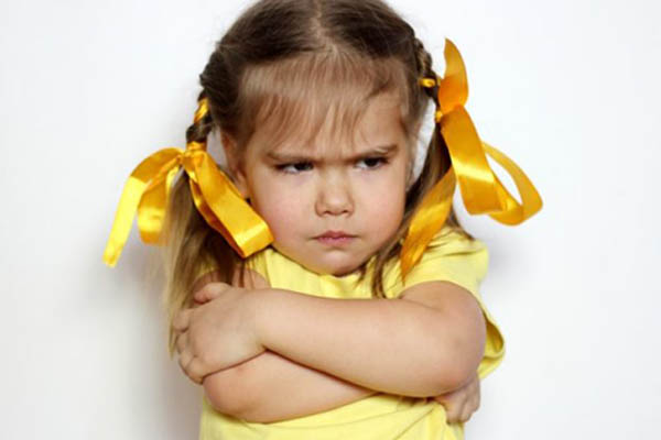 Loạt hành động vô tư của bố mẹ khiến trẻ có nguy cơ lây nhiễm Covid-19 cao, tuân thủ ngay 4 KHÔNG để con an toàn trong mùa dịch-4