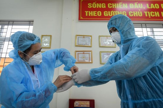 Thêm 4 F1 ở Hà Nội có kết quả dương tính SARS-CoV-2