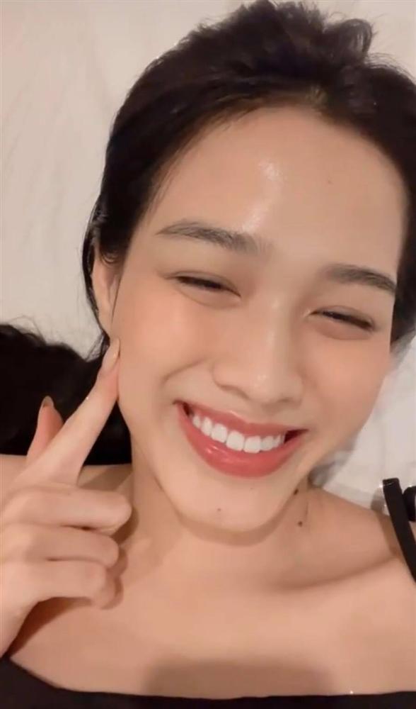 HH Đỗ Thị Hà khoe mặt mộc sau 3 tháng đăng quang: Nhan sắc khác xa so với ngày trước-2