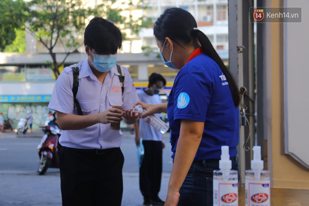 KHẨN: TP.HCM chính thức cho học sinh nghỉ học và công bố lịch nghỉ Tết-1