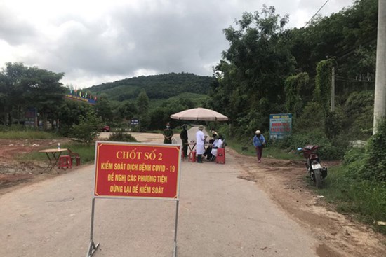 Nghi ngờ có ca mắc COVID-19, Bắc Giang phong tỏa một thôn ở huyện Lục Nam