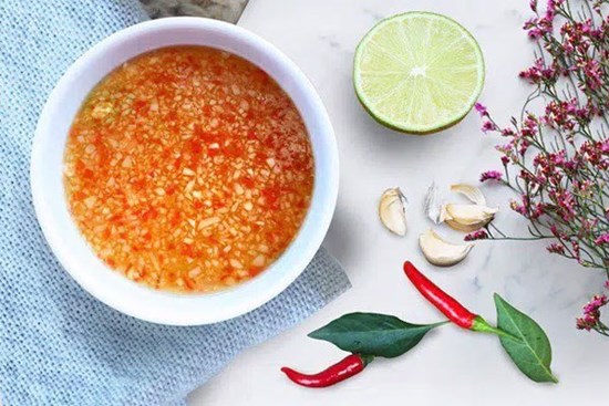 Mách chị em cách làm 3 loại nước chấm 