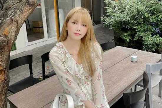 Giữa sóng gió 'trà xanh', Thiều Bảo Trâm bất ngờ có động thái mới còn không quên nhắc tới người đặc biệt này