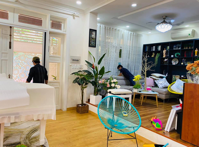 Lấy chồng đại gia, Vy Oanh ở biệt thự rộng 1400m2, mất hơn chục ngày để trang trí Tết lung linh, rực rỡ-9