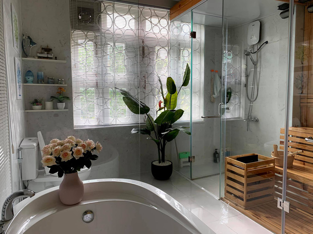 Lấy chồng đại gia, Vy Oanh ở biệt thự rộng 1400m2, mất hơn chục ngày để trang trí Tết lung linh, rực rỡ-17