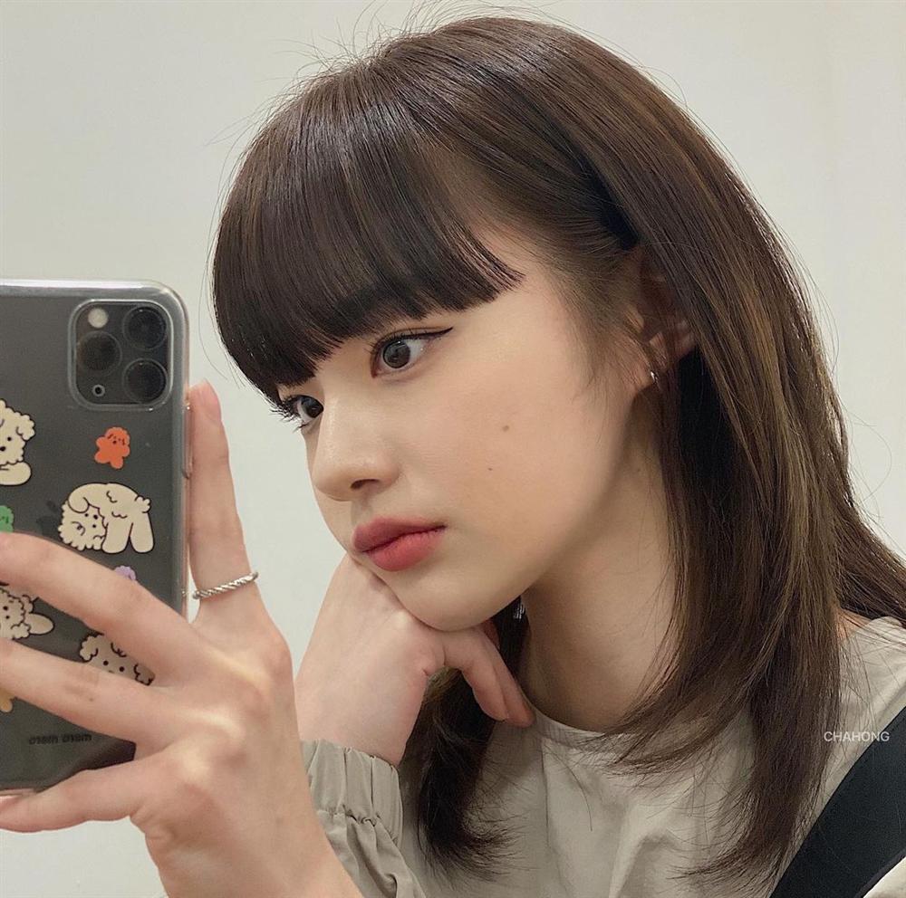 Có đến 4 phiên bản tóc mái bằng đang hot tại các salon Hàn, kiểu nào cũng xinh yêu và trẻ trung hết cỡ-1