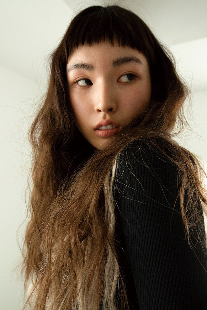 Có đến 4 phiên bản tóc mái bằng đang hot tại các salon Hàn, kiểu nào cũng xinh yêu và trẻ trung hết cỡ-16