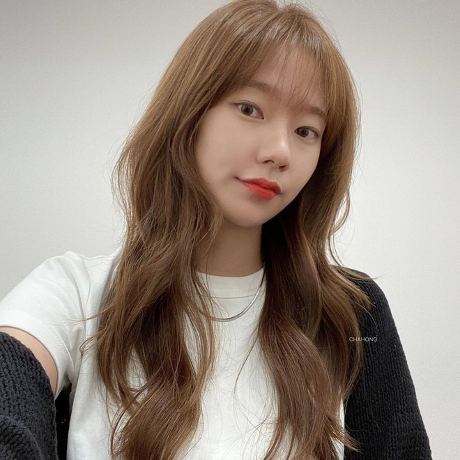 Có đến 4 phiên bản tóc mái bằng đang hot tại các salon Hàn, kiểu nào cũng xinh yêu và trẻ trung hết cỡ-7