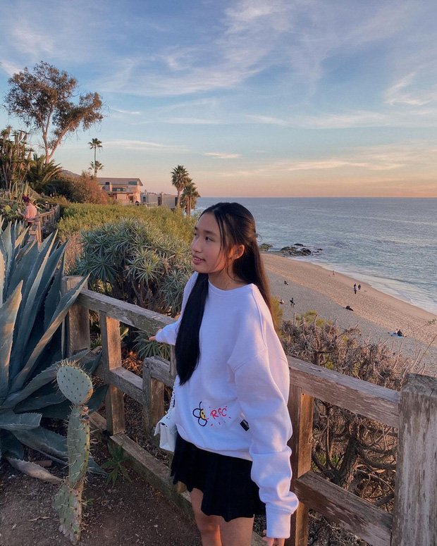 Jenny Huỳnh - Tiểu thư YouTuber sinh năm 2005 chính thức chạm mốc 1 triệu subscribers-3