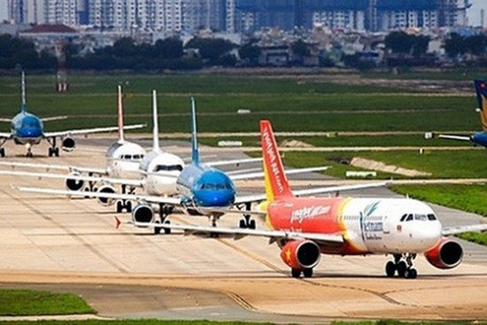 Giá vé máy bay Tết rẻ kỷ lục, đường bay TP.HCM – Hà Nội giảm giá bất ngờ