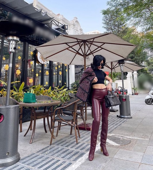 Lệ Quyên lộ bé mỡ vì quần da - Đàm Thu Trang lấy lại eo thon nhỏ tí-7