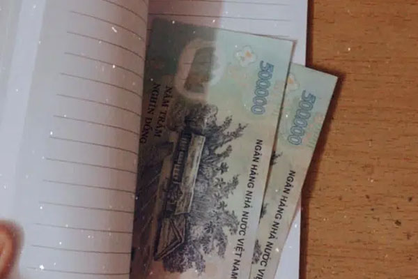 Suy sụp vì mắc ung thư máu, chàng trai 22 tuổi được vực dậy nhờ lá thư của cháu gái: Dòng chữ lem nhem khiến ta phải bật cười-5