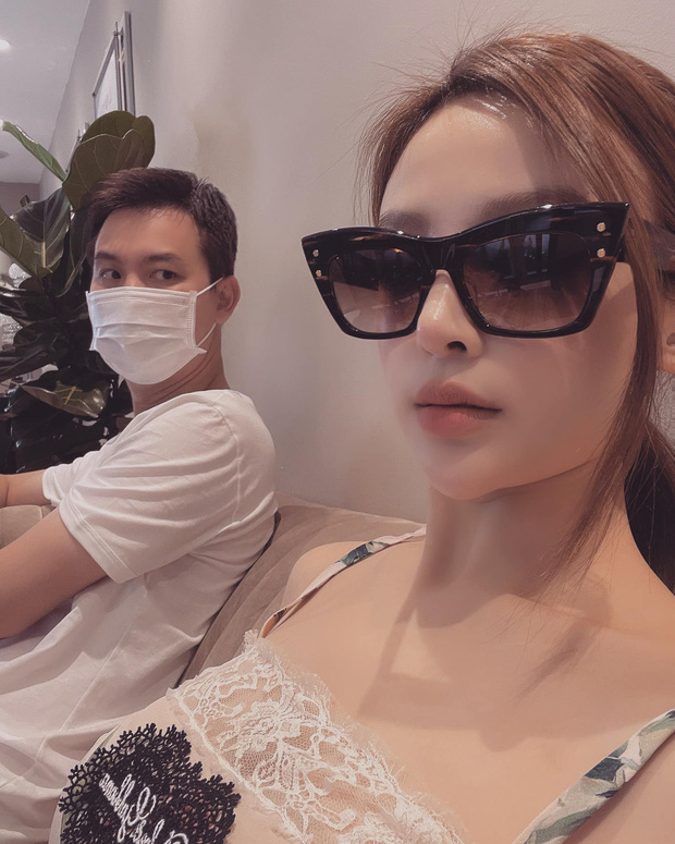 Đến lượt chồng đại gia của Huyền Baby trẻ mất phần thiên hạ, đeo khẩu trang mà tưởng trai tân đang nhìn trộm hot girl-1