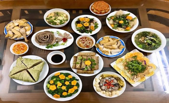 15 mâm cỗ cúng ông Công ông Táo đẹp, đầy đủ ai nhìn cũng khen nức nở-3