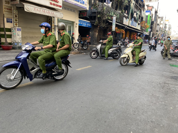 TP.HCM: Phong tỏa quán cafe trên phố đi bộ Bùi Viện vì BN1883 ở Hà Nội từng ghé-1