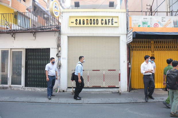 TP.HCM: Phong tỏa quán cafe trên phố đi bộ Bùi Viện vì BN1883 ở Hà Nội từng ghé-7